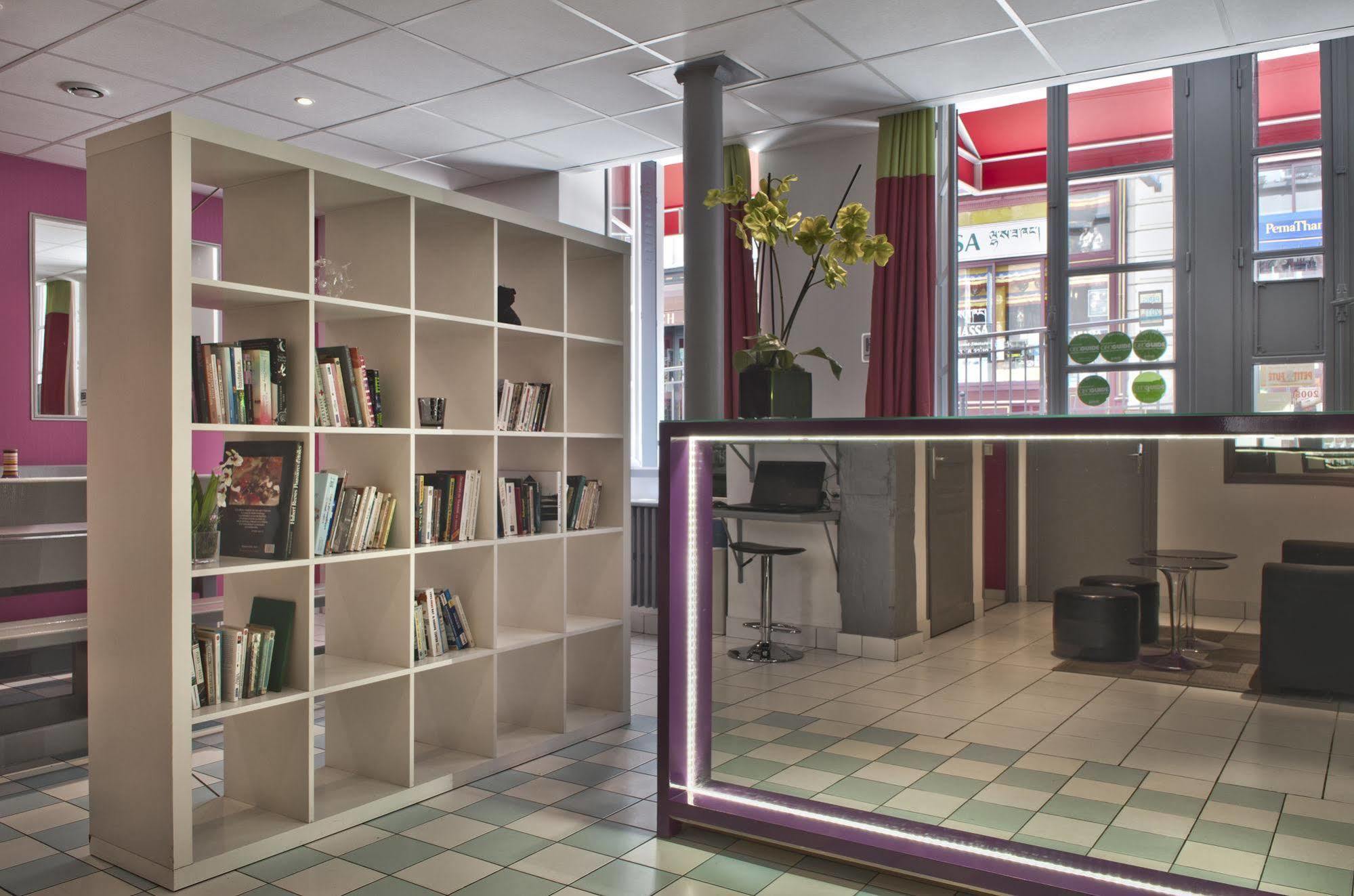 Hotel Du Commerce Paris Eksteriør bilde