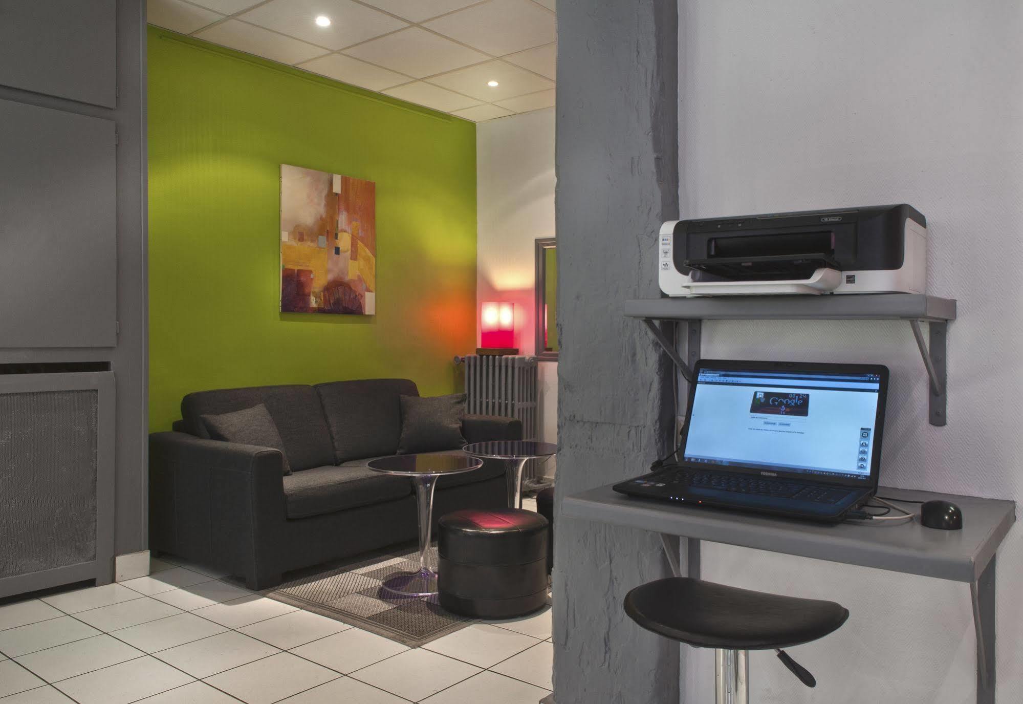 Hotel Du Commerce Paris Eksteriør bilde